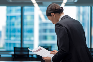 Obligations d&rsquo;une Agence Immobilière Envers le Locataire : Droits et Recours