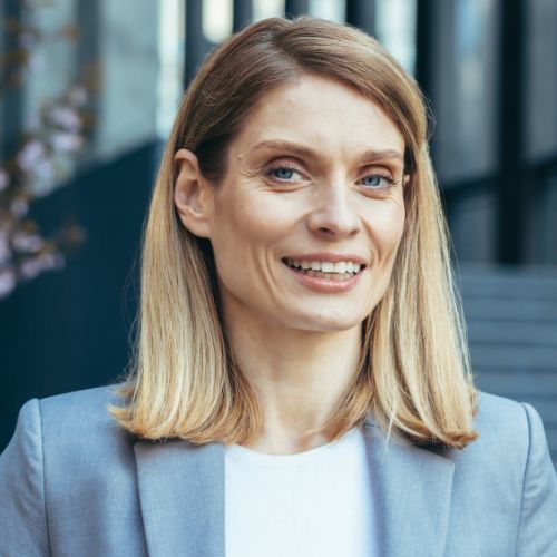 Portrait Maître Camille Saint-Clair