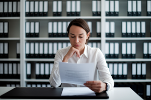 Porte-fort sans notaire : qu&rsquo;est-ce qu&rsquo;une attestation de succession ?