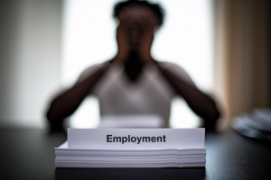 Licenciement et Arrêt Maladie pour Dépression : Motifs et Procédure